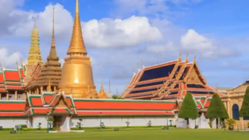 Personal Tour Guide in Bangkok - Grand Palace